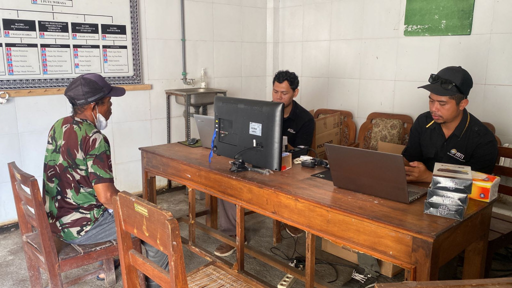 Pembagian Set Top Box (STB) untuk Keluarga PKH