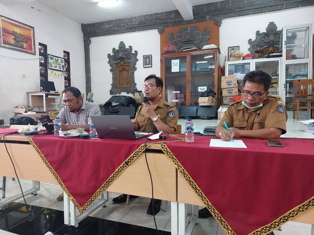 Rapat Pengurus Komite SMP Negeri 3 Mengwi