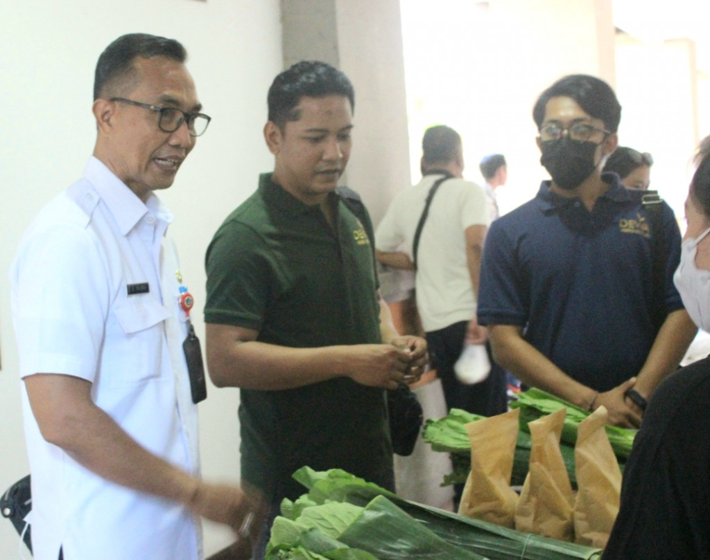 DINAS PERTANIAN DAN PANGAN KABUPATEN BADUNG MEMPROMOSIKAN PRODUK PERTANIAN YOWANA DESA ADAT BINDU MELALUI ACARA BADUNG PROMO TANI