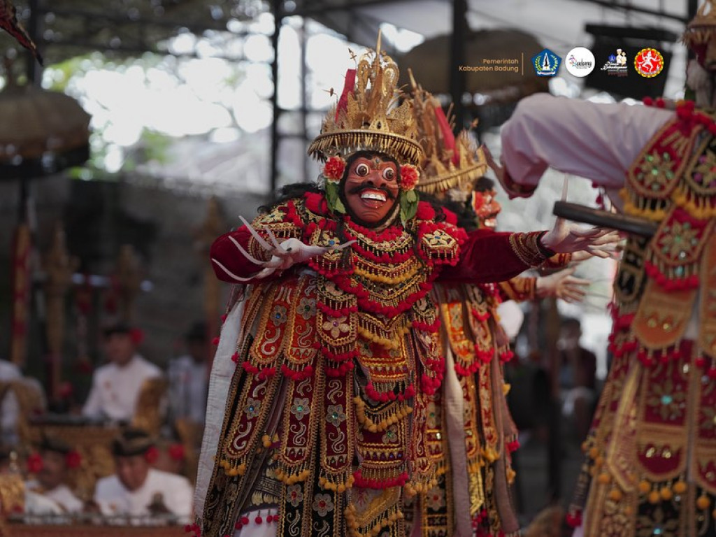 Pagelaran “Karya Seniman Badung” Duta Kabupaten Badung.
