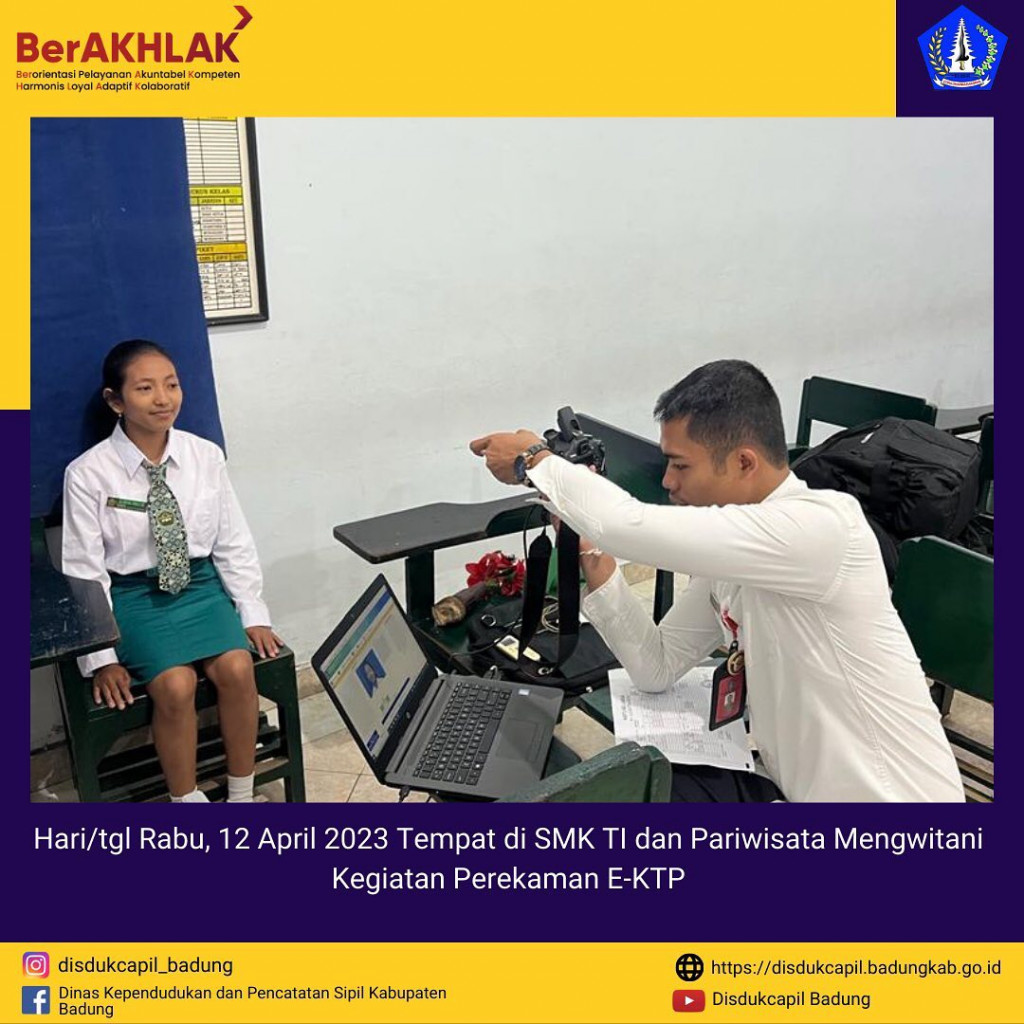 Kegiatan Perekaman E-KTP di SMK TI dan Pariwisata Mengwitani