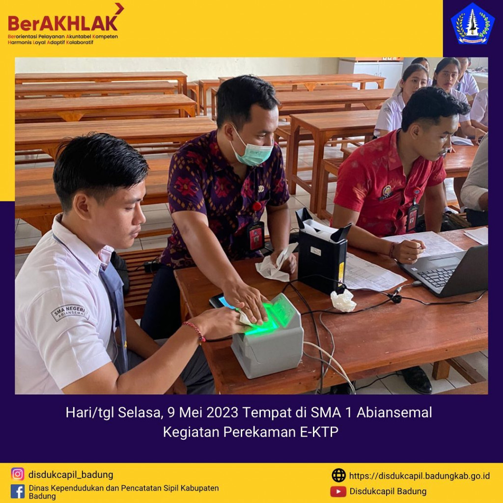 Kegiatan Perekaman E-KTP di SMA 1 Abiansemal