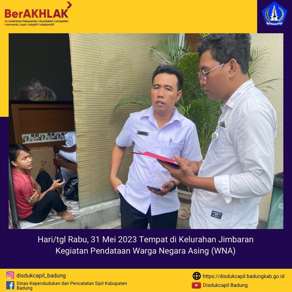 Tim Go Laying Adminduk Melaksanakan Pendataan Warga Negara Asing di Kelurahan Jimbaran