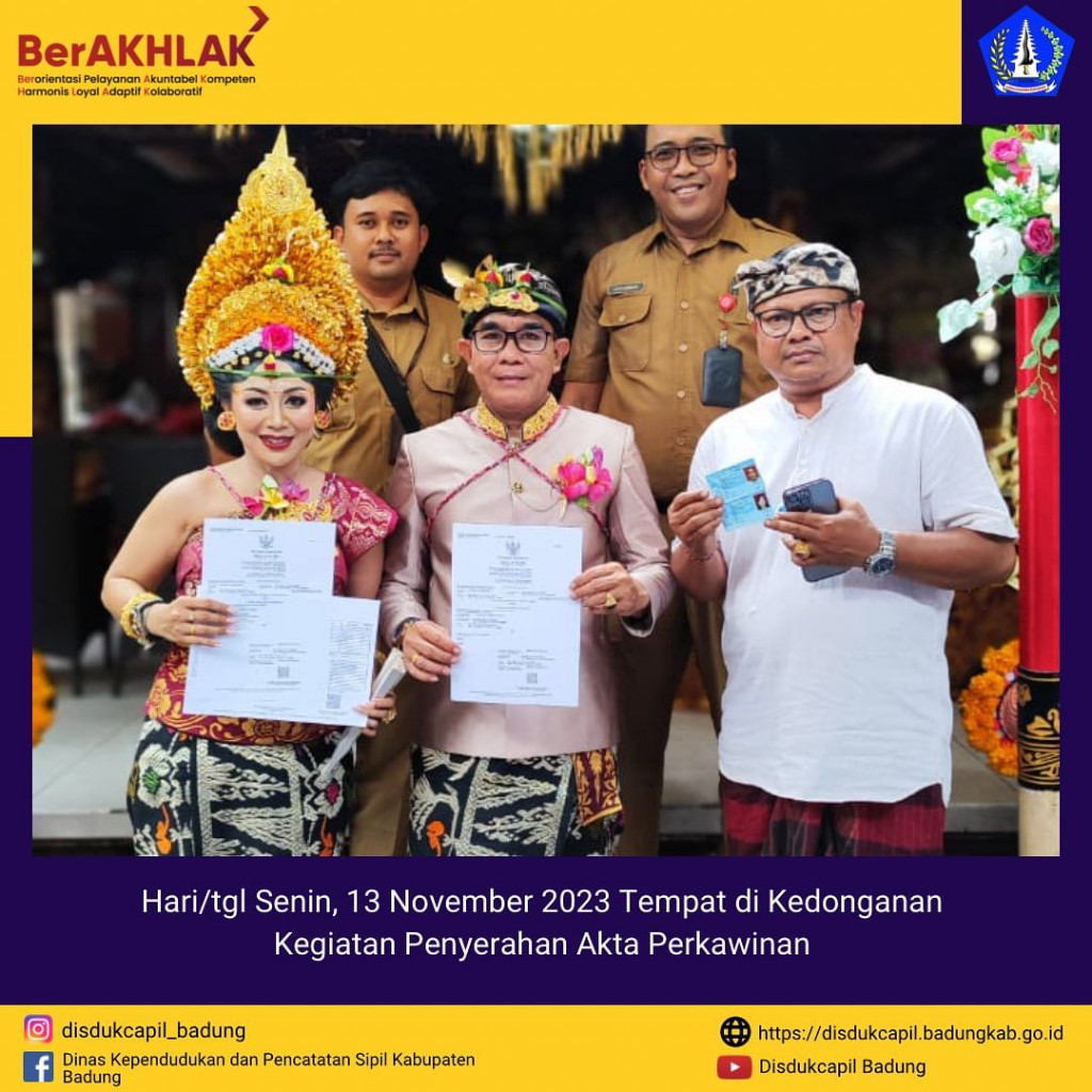 Kegiatan Penyerahan Akta Perkawinan dalam Program Telunjuk Sakti Kelurahan Kedonganan