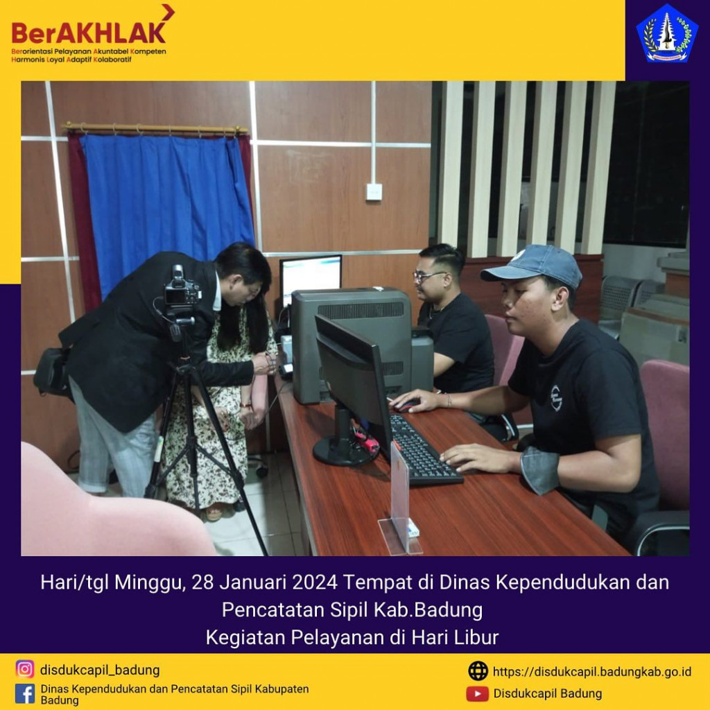 Kegiatan Pelayanan di Hari Libur di Dinas Kependudukan dan Pencatatan Sipil