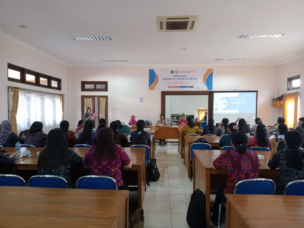 Pemanfaatan Gedung Layanan Perpustakaan Sastramangutama