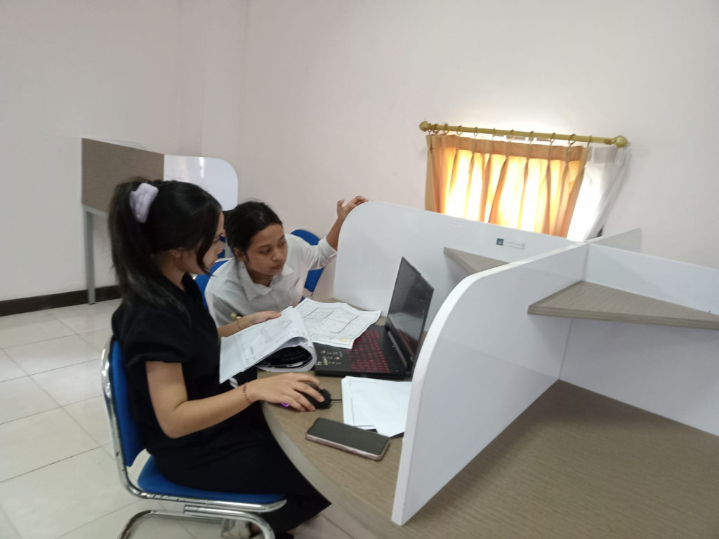 Kunjungan ke Perpustakaan Sebagai Pusat Informasi