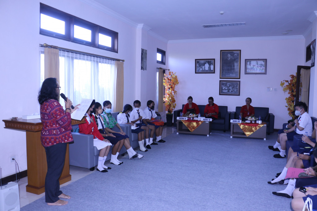 SELEKSI LOMBA MENGHAFAL BIOGRAFI BUNG KARNO