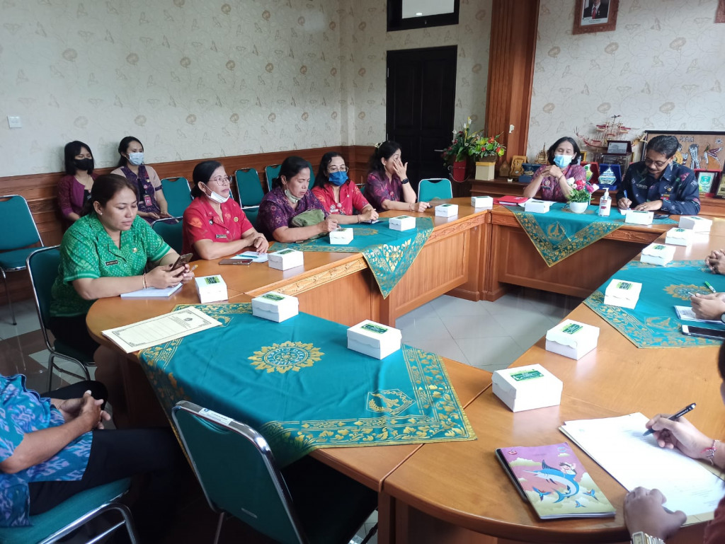 Pembinaan Kearsipan dan Srikandi PadaDinas Kependudukan dan Pencatatan Sipil Kabupaten Badung