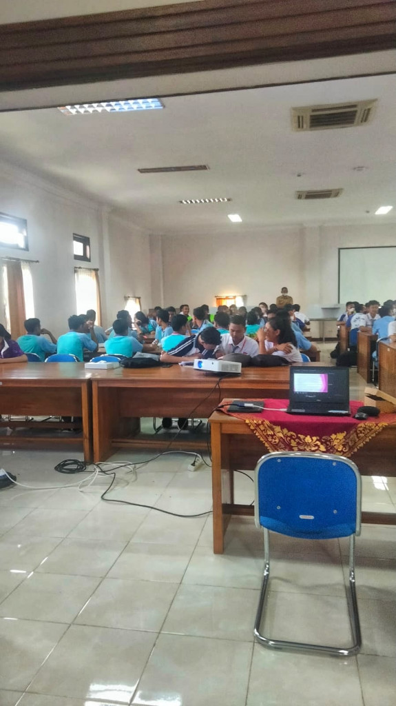 Pemanfaatan Gedung Layanan Sastra Mangutama