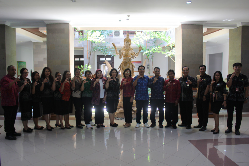 Komisi Informasi Provinsi Bali Gelar Visitasi Monitoring dan Evaluasi Keterbukaan Informasi Publik Tahun 2025 di Dinas Kearsipan dan Perpustakaan Kabupaten Badung