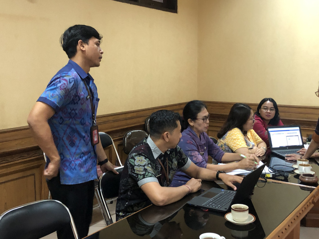 Monitoring dan Evaluasi Pemberkasan pada Aplikasi Srikandi di Dinas Pemberdayaan Masyarakat dan Desa Kabupaten Badung