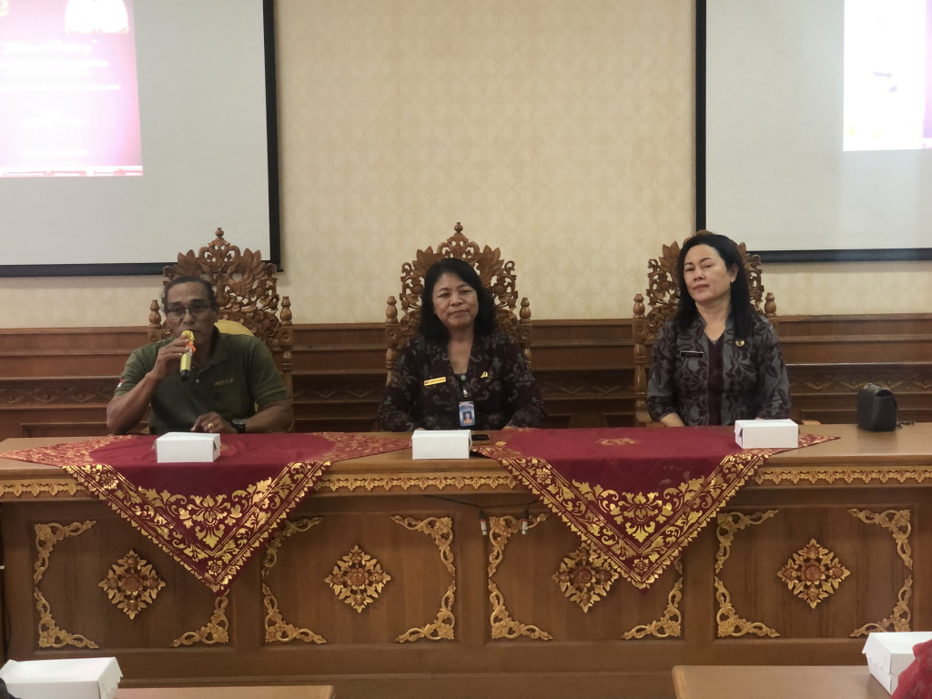 Diskerpus Kab.Badung terima Kunjungan Dinas Perpustakaan dan Kearsipan Kabupaten Karangasem