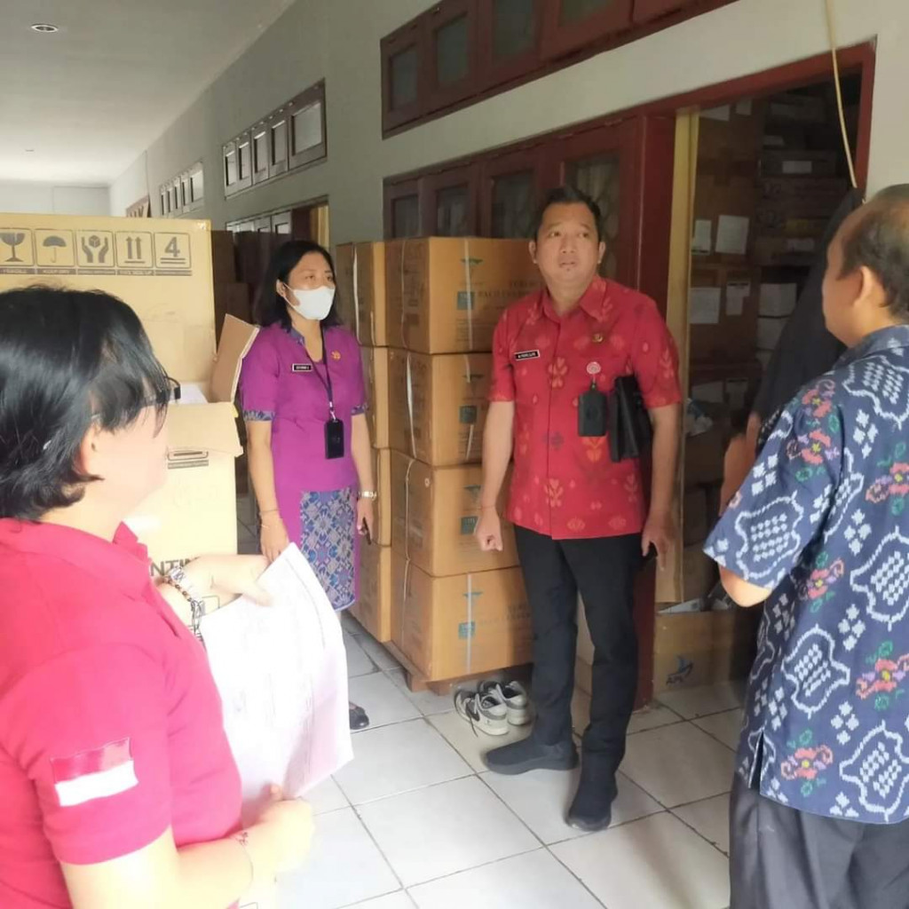 SIDAK KADIS KESEHATAN  BADUNG KE INSTALASI FARMASI KABUPATEN