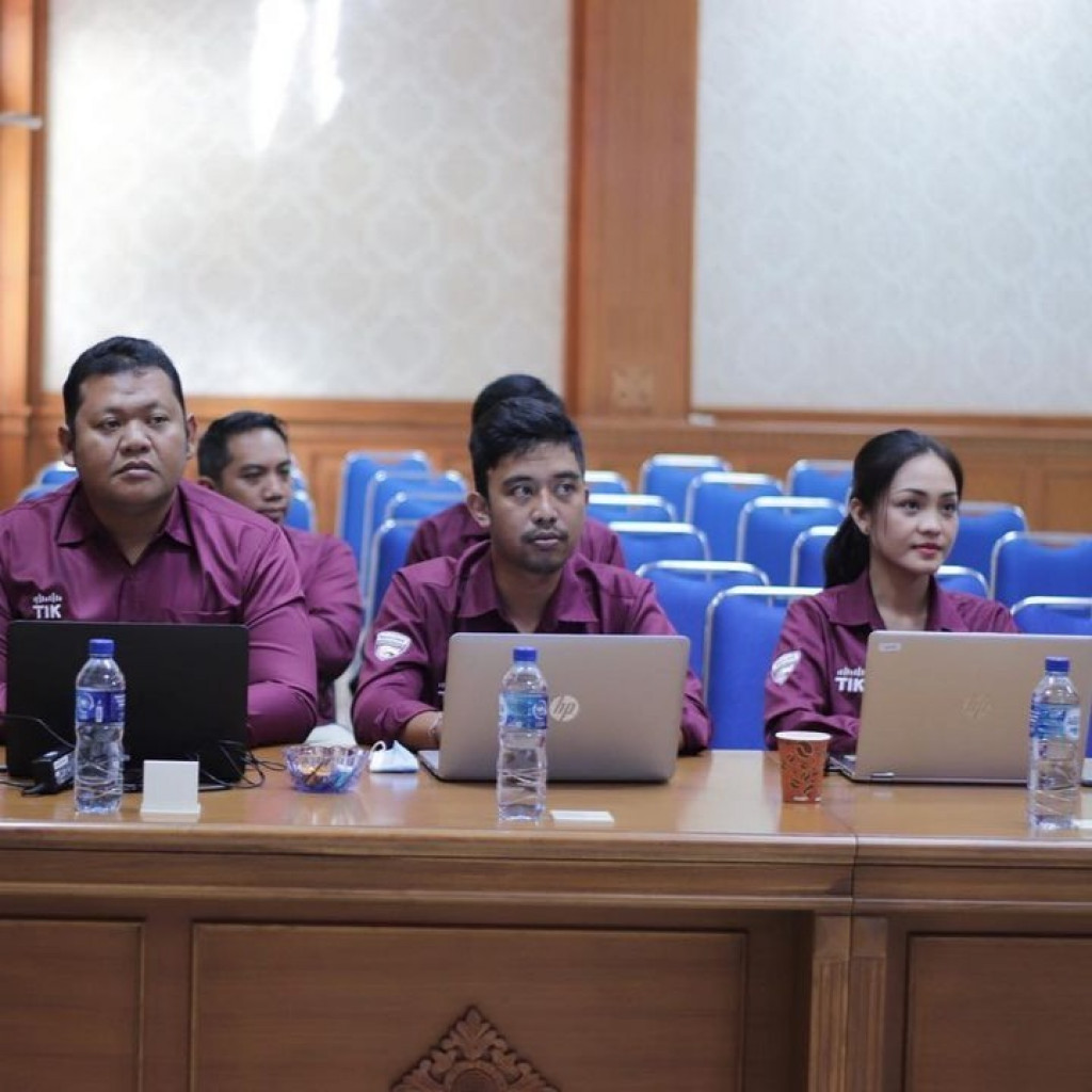 Training Cisco Basic Networking Dalam Rangka Peningkatan SDM