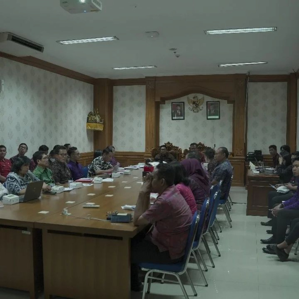 Dilaksanakannya Diskusi Penilaian Interview Evaluasi SPBE Oleh Asesor Eksternal Dan Dinas Komunikasi Dan Informatika Kabupaten Badung