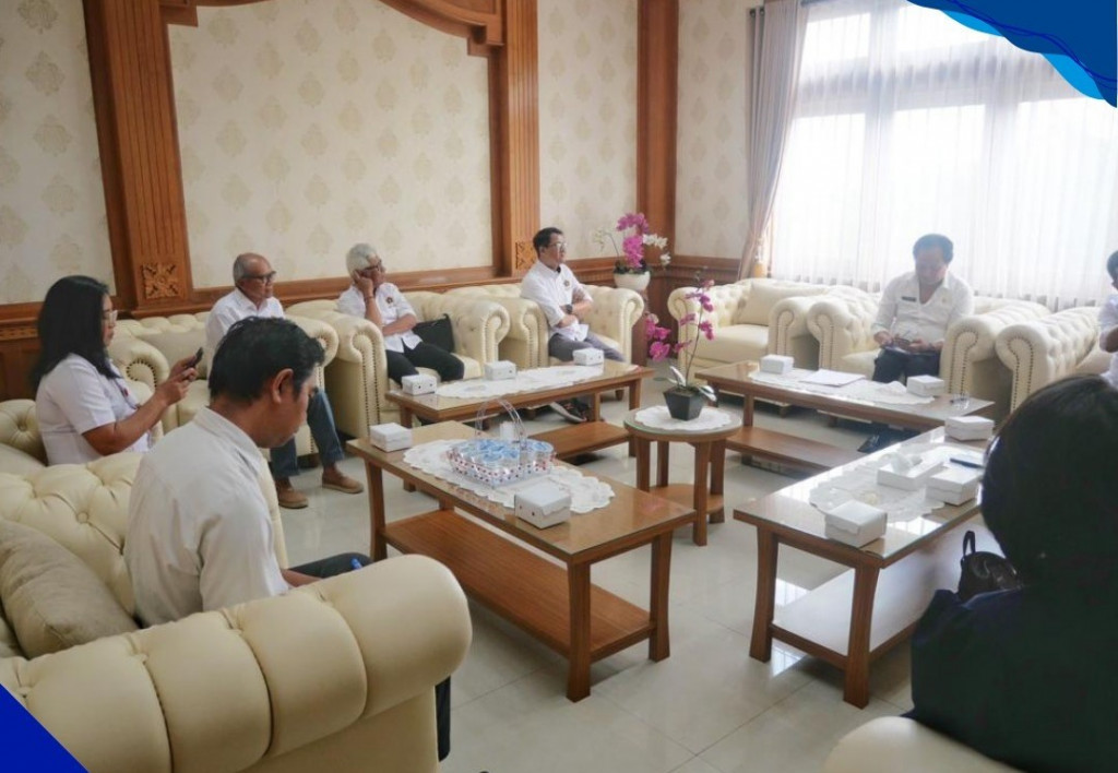 Audensi Rencana Pelatihan dan Peningkatan SDM Kedua Belah Pihak Serta Implementasi Program Kelompok Informasi Masyarakat (KIM)