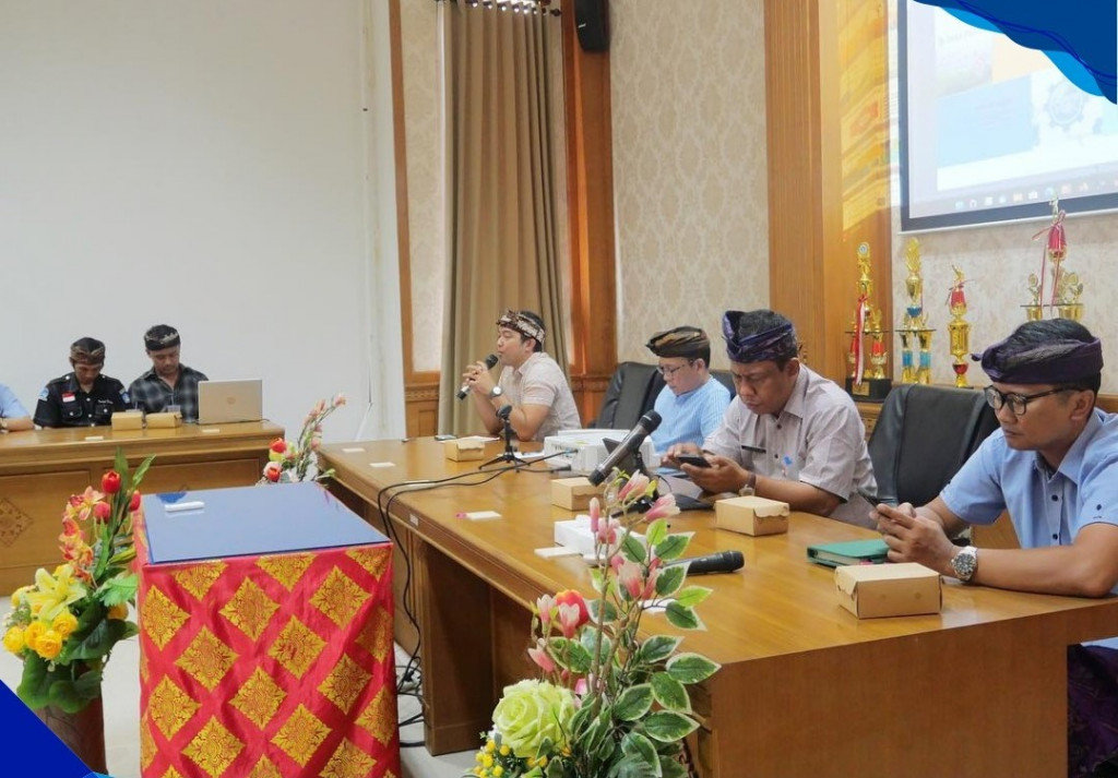 Sosialisasi Desa Digital Kecamatan Mengwi Yang Dipimpin Oleh Kadis Kominfo Beserta Pejabat Terkait