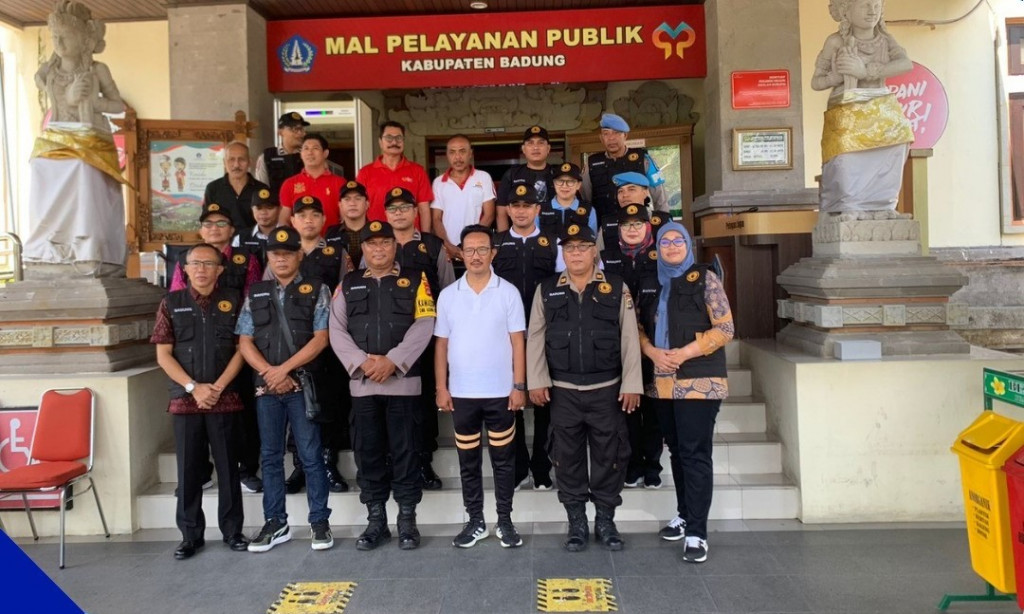 Kunjungan Tim UPP Saber Pungli Kabupaten Badung dalam rangka pengawasan pelayanan publik pada Mall Pelayanan Publik/DPMPTSP, Disdukcapil dan Bappenda Kabupaten Badung.