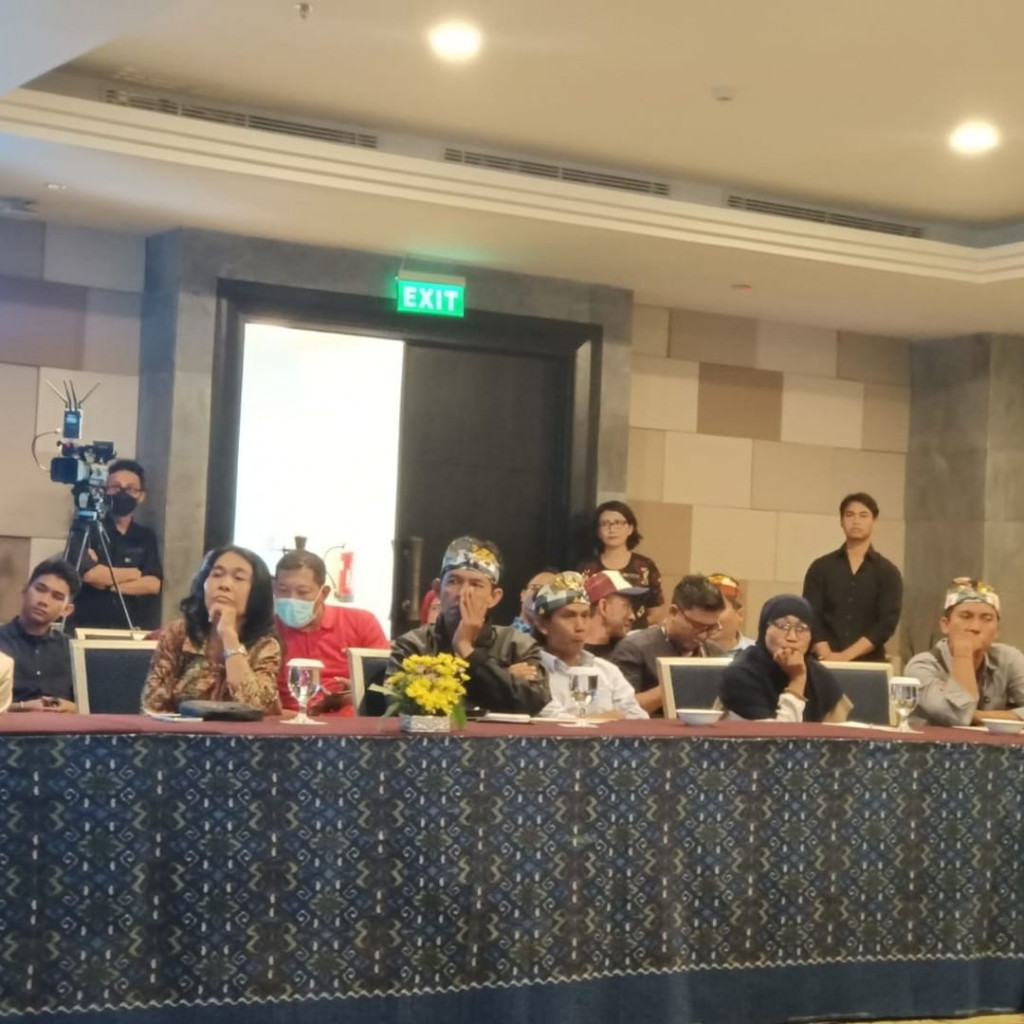 MEDIA BRIEFING KTT AIS FORUM 2023 & WWF ke-10 TAHUN 2024