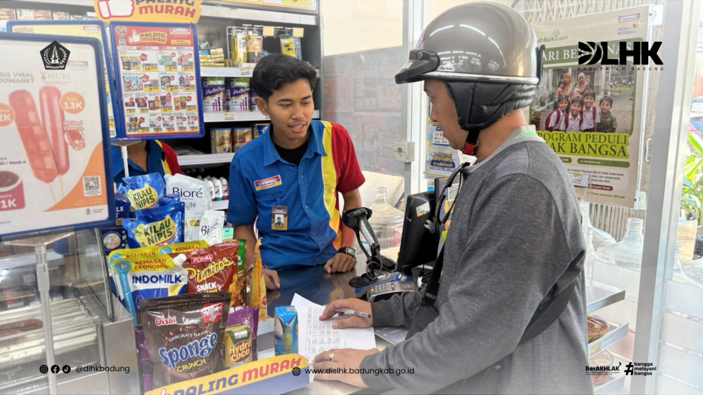 Tim Gakkum Melaksanakan Monitoring Tindak Lanjut Hasil Survei Pengelolaan Sampah di Wilayah Kelurahan Seminyak - Kuta