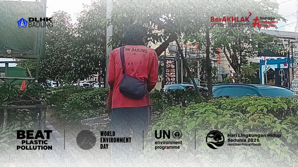 Tenaga Pertamanan DLHK Badung Menindak Lanjuti Pengaduan Terkait Pohon Yang Menghalangi Rambu Lalu Lintas Di Jalan Sunset Road