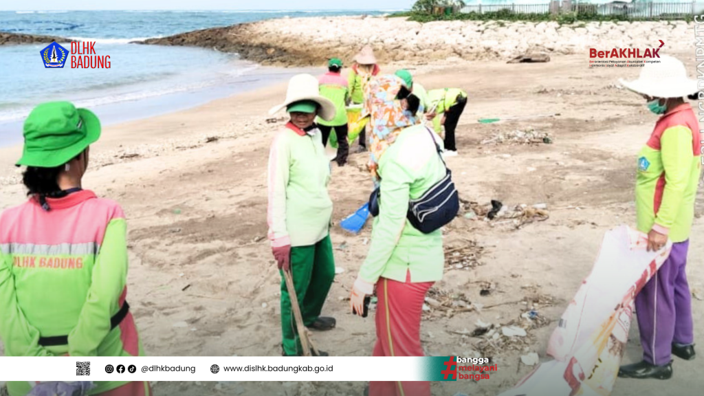 DLHK Badung Atensi Pengaduan Kontak Bupati Terkait Sampah Laut di Kawasan Pantai Jerman