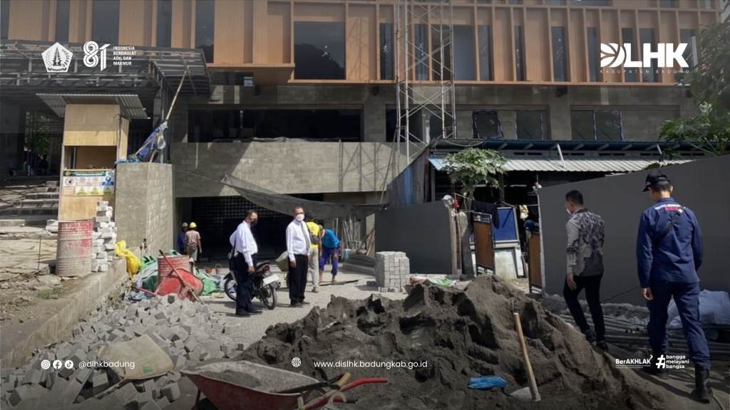 Tim Gakkum DLHK Badung Lakukan Pengawasan Perizinan Lingkungan