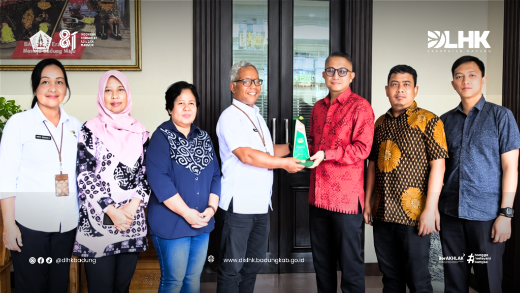 Menerima Kunjungan Studi Tiru Dinas Lingkungan Hidup Kota Makasar Terkait Pengelolaan Taman Keanekaragaman Hayati