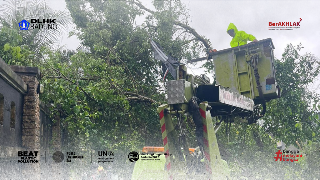 Lakukan Giat Coastal Clean Up Pantai Tanjung Benoa - Badung