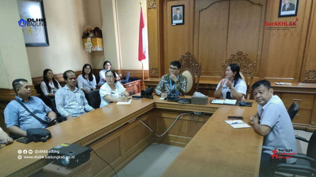Dinas Lingkungan Hidup dan Kebersihan Kabupaten Badung Menerima Kunjungan Kerja DLH Kabupaten Barito Timur Terkait Benchmarking Pengelolaan Persampahan dan Perencanaan Keuangan di DLHK Kabupaten Badung