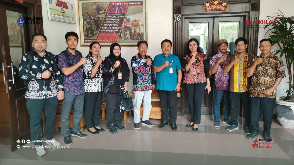Dinas Lingkungan Hidup dan Kebersihan Kabupaten Badung Menerima Kunjungan Kerja DLH Kota Batu Terkait Kebijakan Pengelolaan Sampah Zero Waste, Penerapan Inovasi Aplikasi Penanganan Sampah, Teknik daur Ulang Sampah Anorganik yang  Efektif Hingga Manajemen 