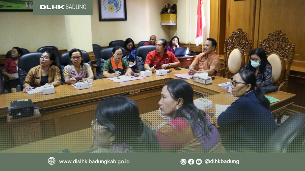 DLHK Badung Melakukan Rapat Pembahasan Hasil Pemantauan Sungai di Banjar Bersih, Desa Darmasaba, Kecamatan Abiansemal