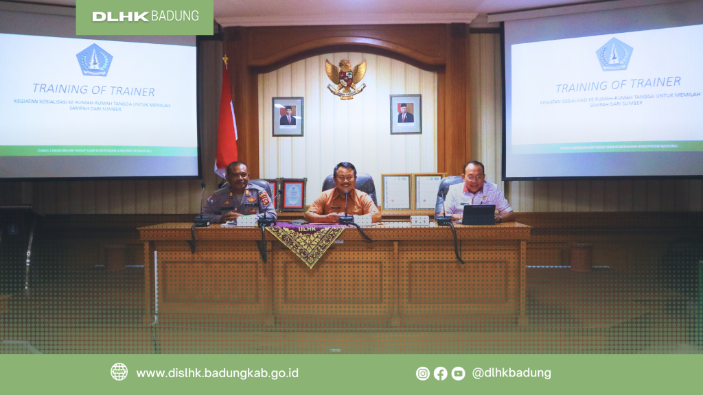 DLHK Badung melakukan optimalisasi sampah berbasis sumber didampingi Kasat Linmas Polres Badung beserta  PKK se - Kecamatan Petang,Abiansemal dan Mengwi