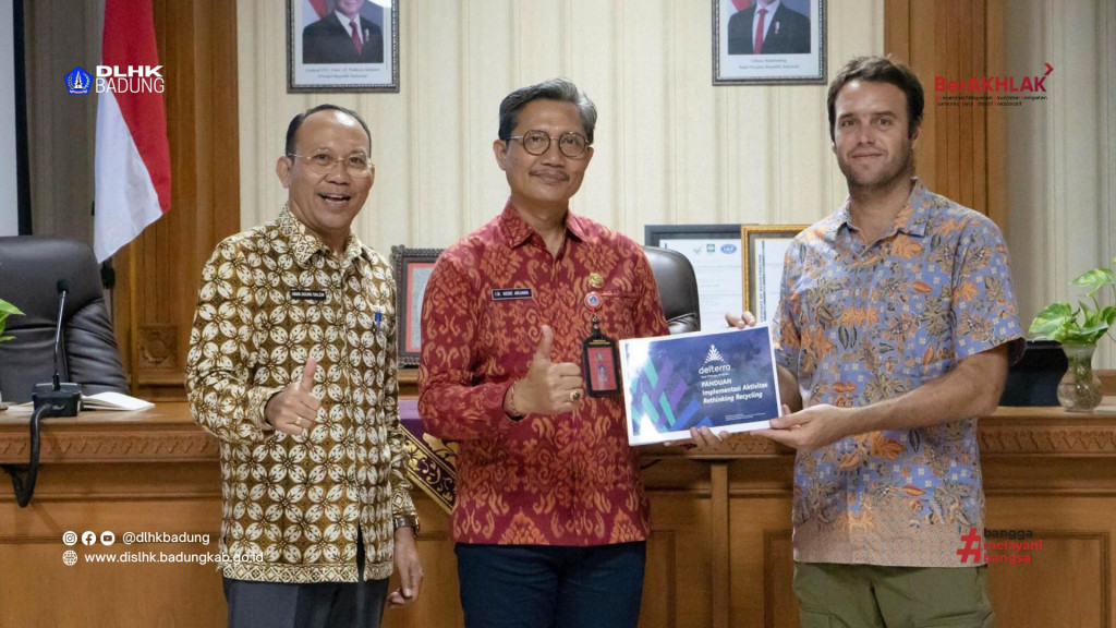 Dinas Lingkungan Hidup dan Kebersihan Kabupaten Badung Melakukan Serah Terima Program Rethinking Recycling Delterra