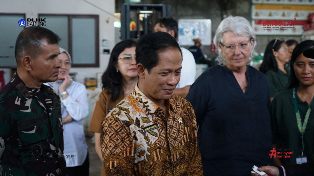 Dinas Lingkungan Hidup dan Kebersihan Kabupaten Badung turut menerima Kunjungan Menteri Lingkungan Hidup ke ECO Bali