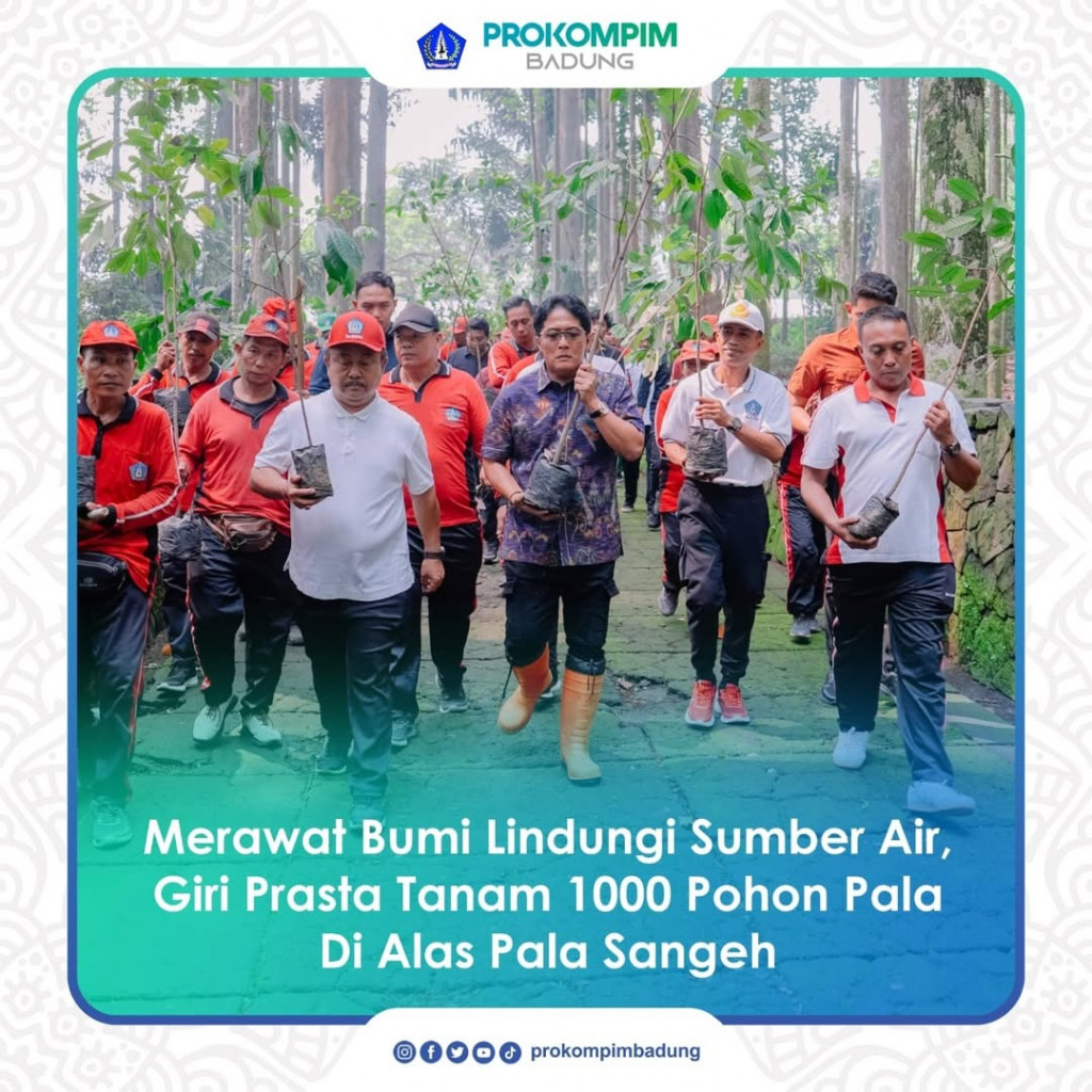 Merawat Bumi Lindungi Sumber Air, Giri Prasta Tanam 1000 Pohon Pala Di Alas Pala Sangeh