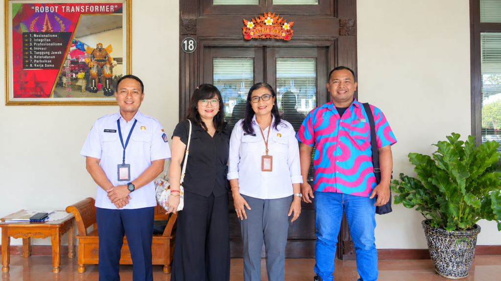 DLHK Badung Terima Audensi Finns Beach Club Bahas Sinergi Program CSR