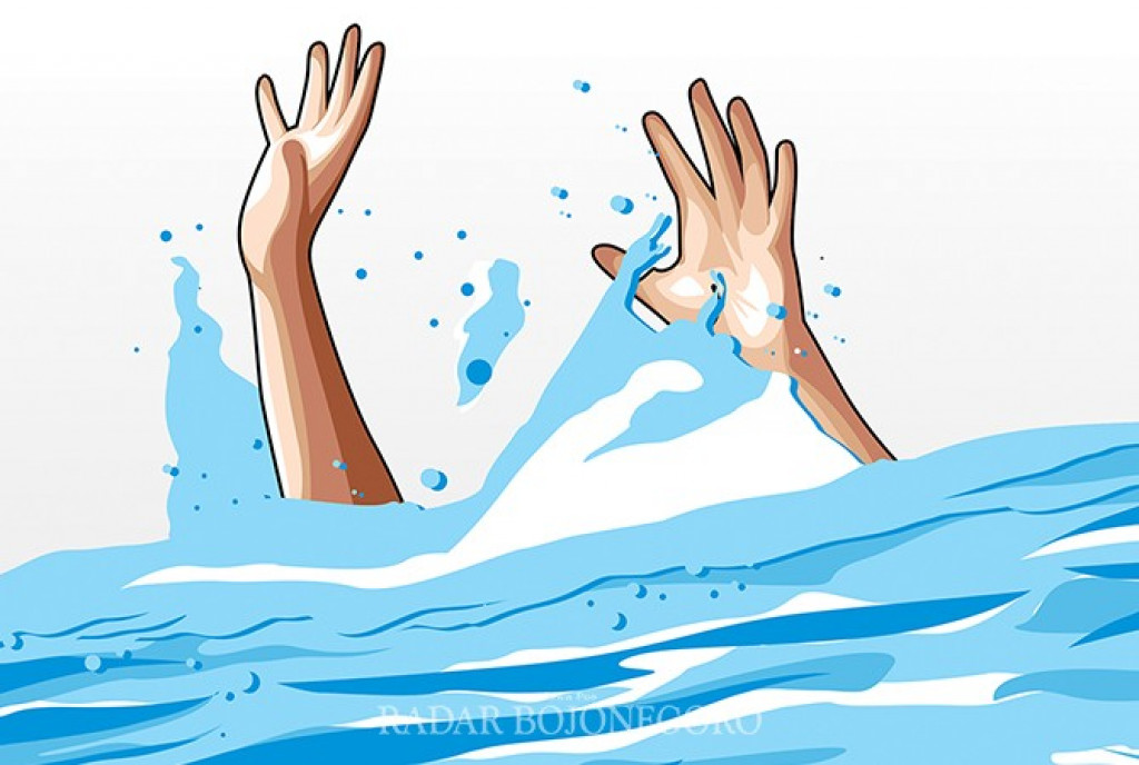 Pengunjung Di Pantai Kuta  Hilang Terseret Arus