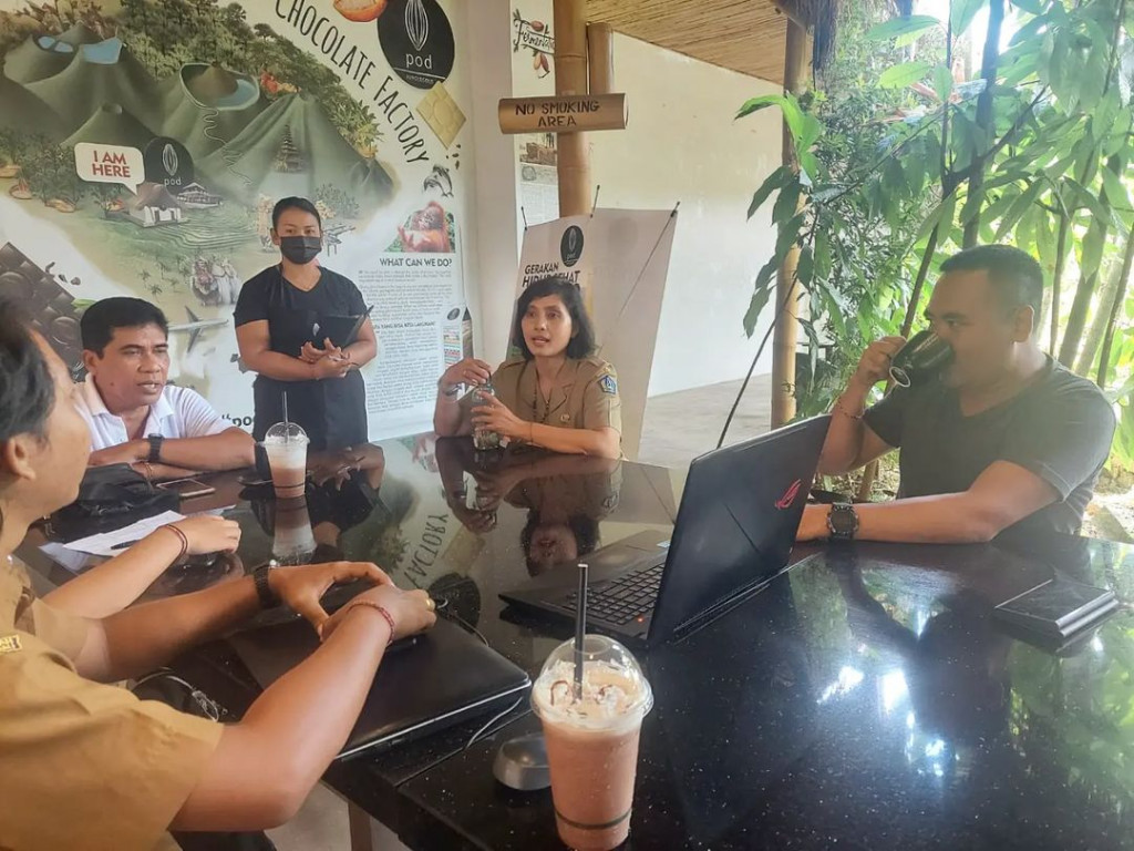 koordinasi Terkait Ajang Anugerah Desa Wisata Indonesia 2022 Bersama Pengelola desa wisata lainnya di Kabupaten Badung.