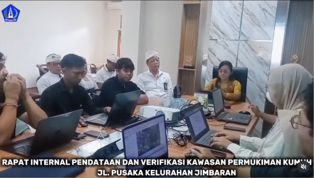 Rapat Internal Pelaksanaan Kegiatan Pendataan dan Verifikasi Kawasan Permukiman Kumuh di Jalan Pusaka, Kelurahan Jimbaran