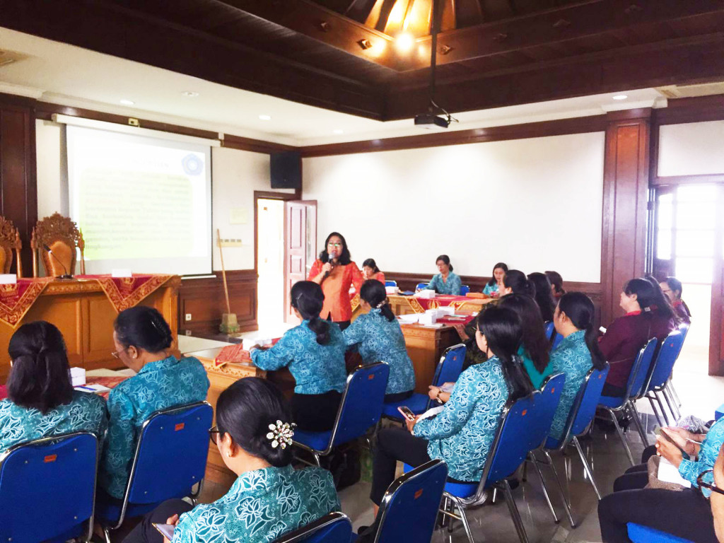 Sosialisasi Pengelolaan 10 Program Pokok PKK di Kecamatan Kuta Selatan
