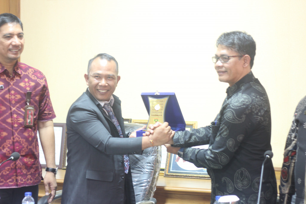 Studi Lapangan Kabupaten Solok Provinsi Sumatera Barat Ke Dinas PMD Kabupaten Badung