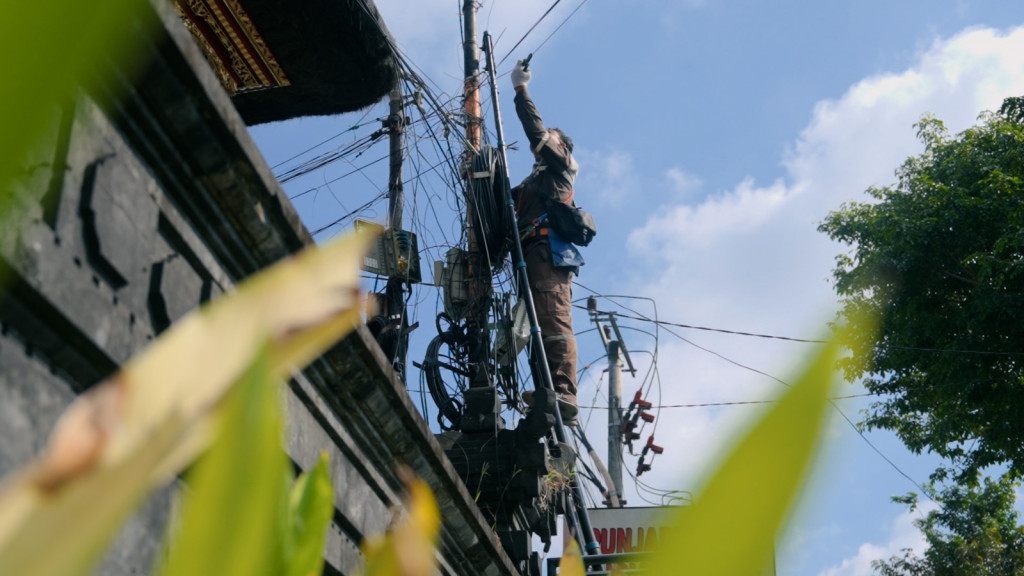 Dua kali Sebulan, Badung Intensifkan Penertiban Kabel Semrawut