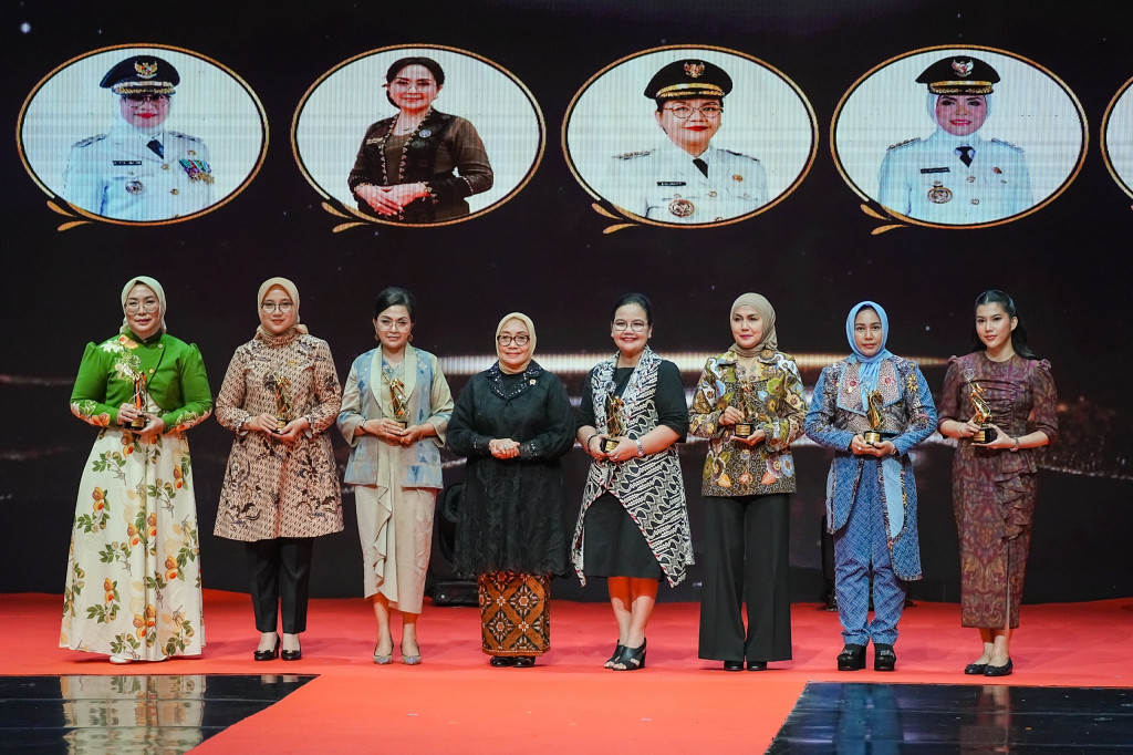 Dampak Nyata 'Badung Peduli' Antarkan Rasniathi Adi Arnawa Raih Women’s Inspiration Award