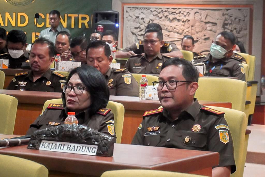 Supervisi dan Evaluasi Kinerja Bidang Intelijen