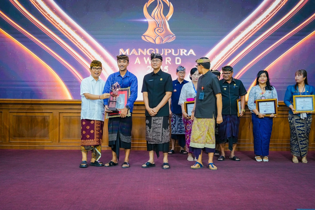 Kelurahan Kapal Raih Peringkat 3 Mangupura Award 2025