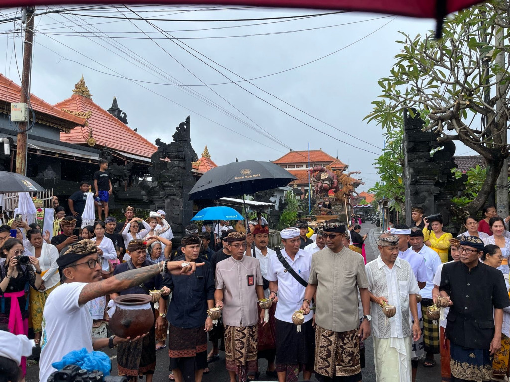 Camat Kuta Selatan hadir di acara Tradisi Siat Yeh Banjar Teba Jimbaran