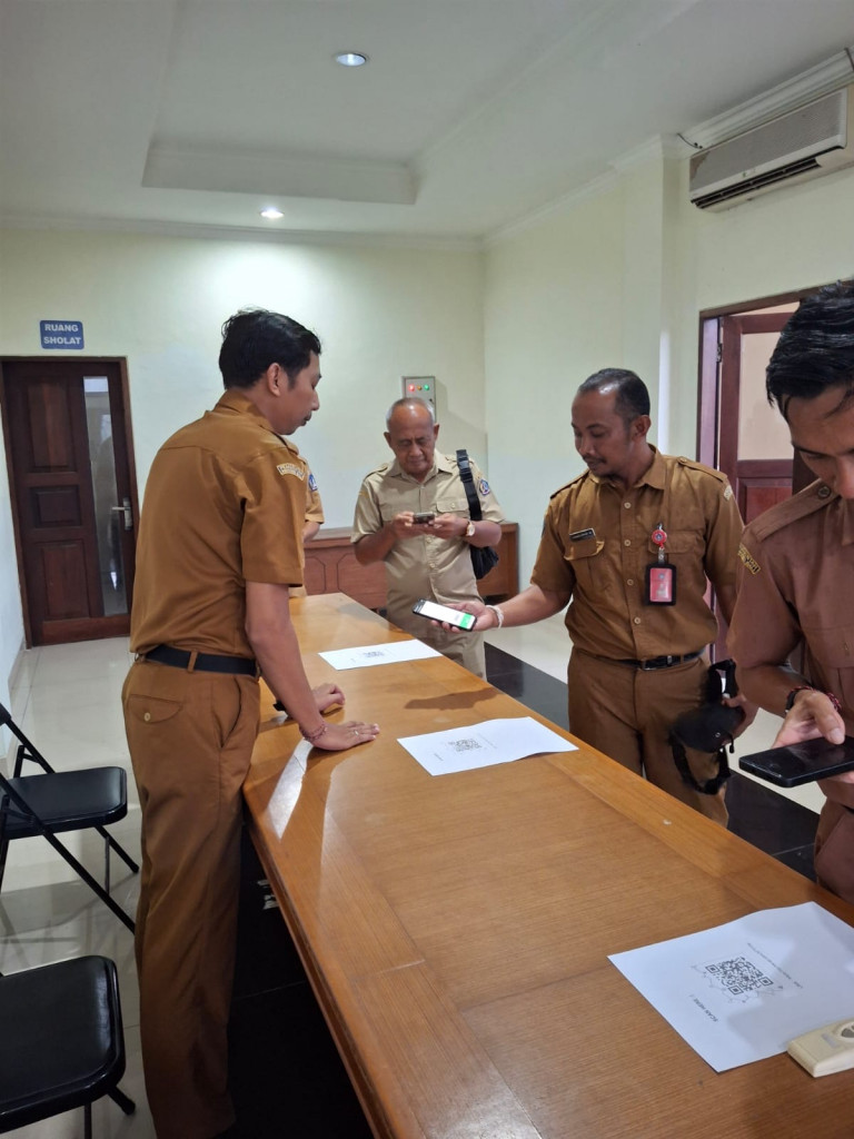 Penerapan Paperless Office dalam rangka transformasi digital di Kantor Camat Kuta Selatan