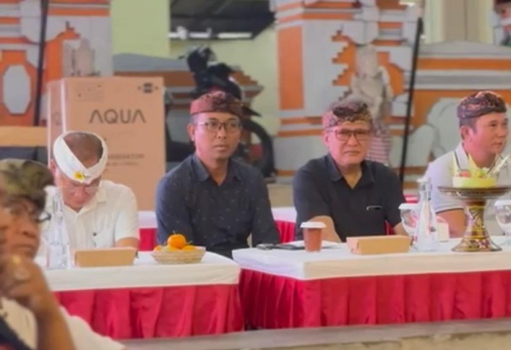 Pembukaan Turnamen olah raga rekreasi banjar Bualu kelurahan benoa